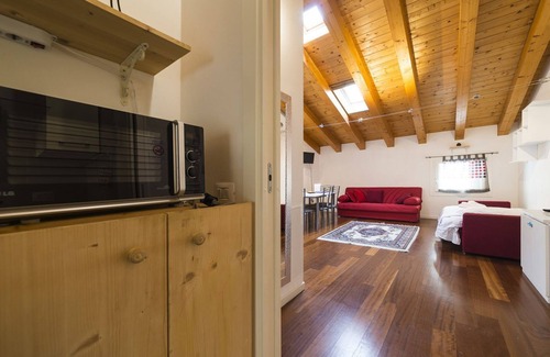 San Zeno Apartment | Ampio alloggio con 2 camere e 2 bagni