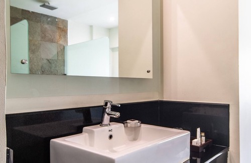 Virarajendrapet Hotel | Amritara Ambatty Greens Resort