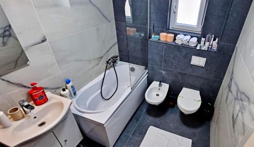 Iasi Apartment | AmurResidence S46 Sauna -parcare privata- 3 camere