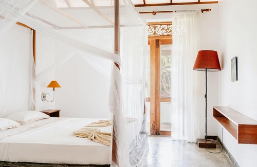 Hettimulla Bed & Breakfast | Amuura Beach Hotel