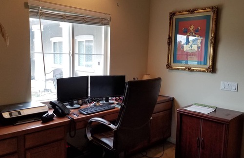 Lake Elsinore House | AN OASIS IN THE DESERT