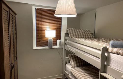 Dungarvan House | An Teach Ban, homely townhouse