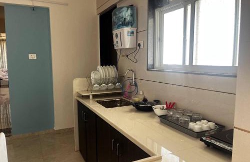 Nashik Apartment | Anahat Host all Back Packer 2BHK 2 Bed AC