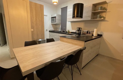 Paea Apartment | Ananahi plage for a relaxing stay by the beach and pool