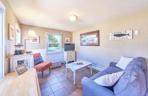 Long Beach House | Anchorage Cottages #1