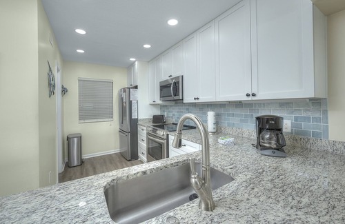 Myrtle Beach Condo | Anchorage I & II by Elliott Beach Rental