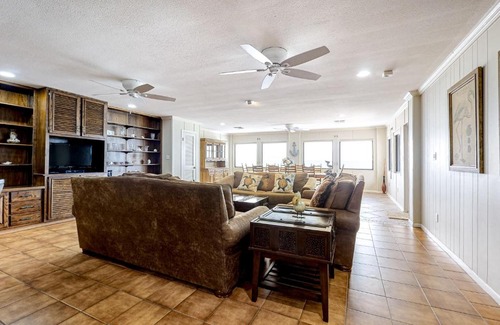 Port Isabel House | Anchors Away at North Shore