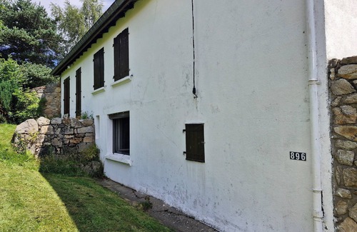 Chalmazel-Jeansagniere House | Ancienne Bergerie 1000m Altitude Ideal Reos, Ballade ou vtt 100 % Campagne