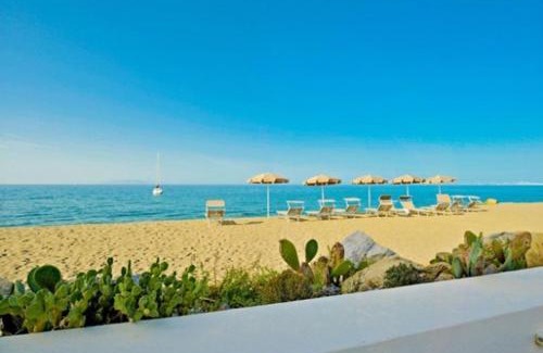 Marchesana House | Ancora Bianca Beach Residence