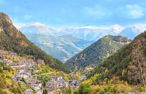 Arinsal Apartment | AndBnB I Junto al Telesilla, Terraza con Vistas y Parking