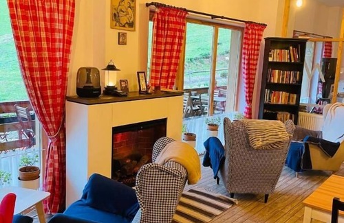 Moeciu de Sus Hotel | Andolia