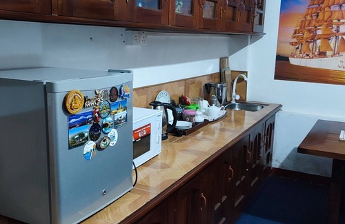 Nuwara Eliya House | Andrews Hostel