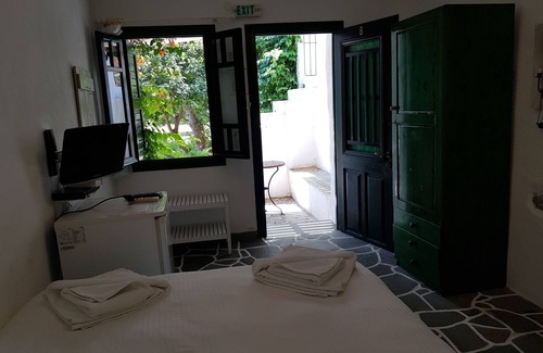 Sifnos Hotel | Andromeda