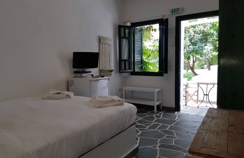 Sifnos Hotel | Andromeda