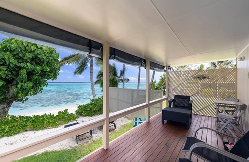 Tapere of Vaimaanga Cottage | Ann's Island Beach Studio