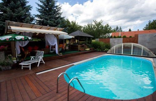 Herend Bed & Breakfast | Anna Panzió