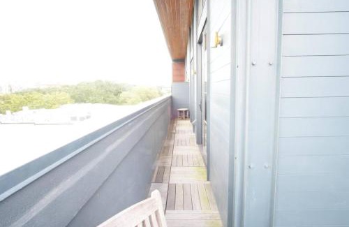Yamacraw Village Apartment | Annabelle 4D - New