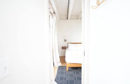 Yamacraw Village Apartment | Annabelle 4D - New