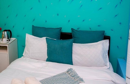 Cape Town Cabin | Annex lodge - Suite 2