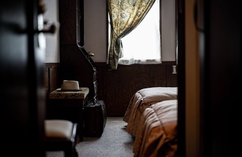 Tateshina House | Annie Hills