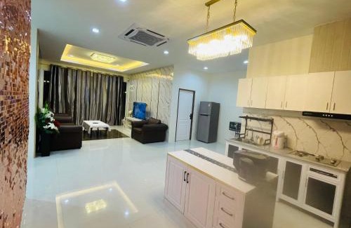 Lumphli Villa | Anny poolvilla 5 bedroom ATV free
