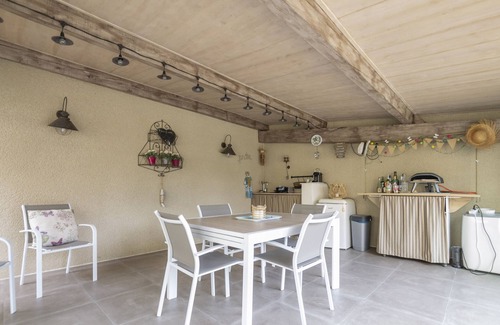 Rognonas Villa | Anouk - Walking distance from Rognonas