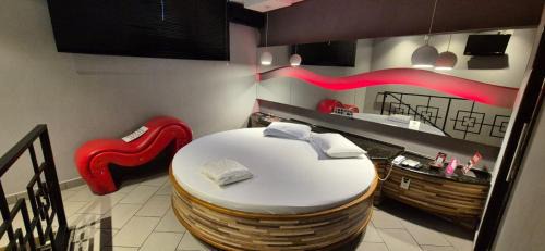 Matias Barbosa Hotel | Antari's Suítes