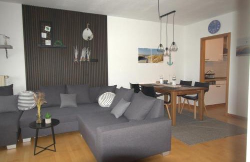 Lembruch House | Anteros Dümmerblick Ferienwohnung mit traumhaften Seeblick