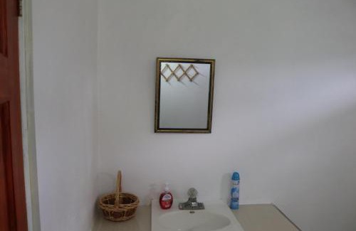 Wotten Waven Apartment | Anthurium Apartment