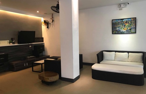 Pansol House | Anton's Loft Designer Resort Pansol