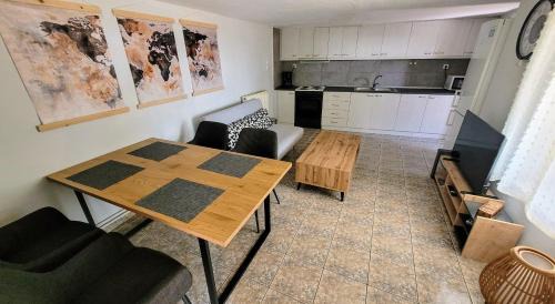 Timfristos Apartment | Antoni's House