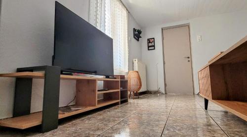 Timfristos Apartment | Antoni's House