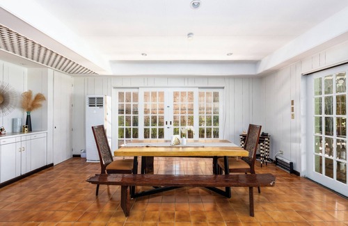 Punta Engano Villa | Anza Mactan Beach House 5 bedroom Villa w/Private Pool & Beachfront
