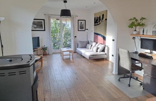 Porossan Apartment | Aosta Stunning Panoramic Views From Modern Two Bedroom Apartment