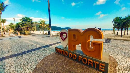 Canto do Forte Apartment | Apê da Pê