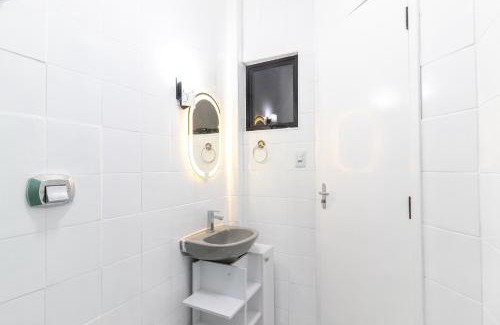 Sao Vicente Apartment | Apê Novo 5 min do Centro, Shopping e Praia com Garagem e Ar condicionado