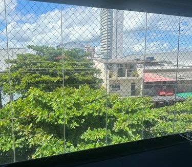 Jurunas Apartment | AP 2 quartos e reformado para COP 30 acomoda 4 pessoas aceito proposta