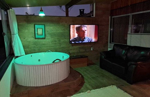 Teresopolis Cottage | Apto. Panorâmico Master em Teresópolis,hidromassagem, Dentro do Parque Florestal