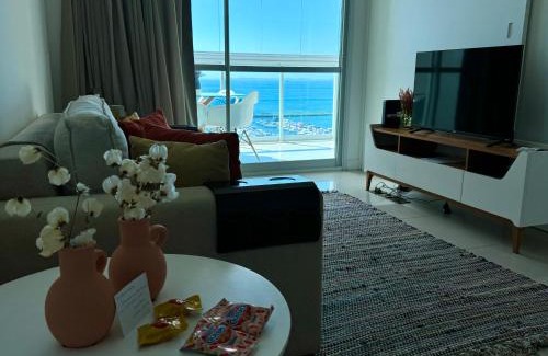 Dois de Julho Apartment | Ap com vista mar - Cloc Marina!