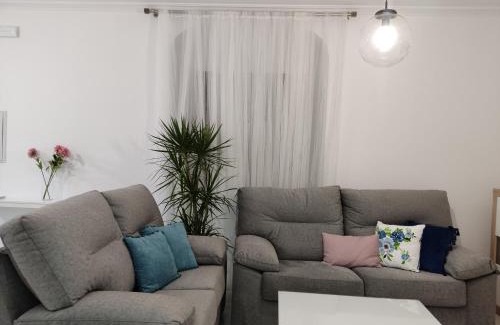 Villanueva de los Castillejos Apartment | Apartamentos BARBAS