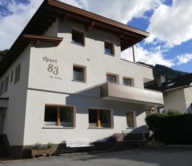 Toesens Apartment | Apart 83