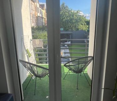 Augustow Apartment | Apartament śliwkowa 2