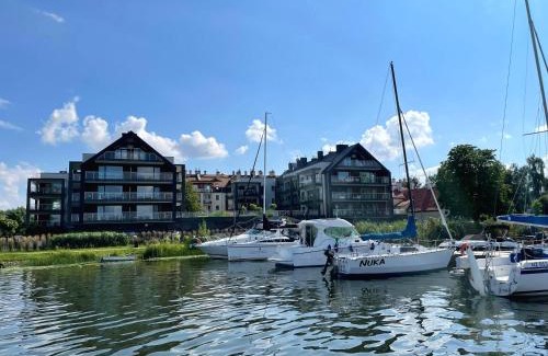 Ostroda Apartment | Apartament ŻURAW z widokiem na jezioro Drwęckie ROYAL APARTS OSTRÓDA
