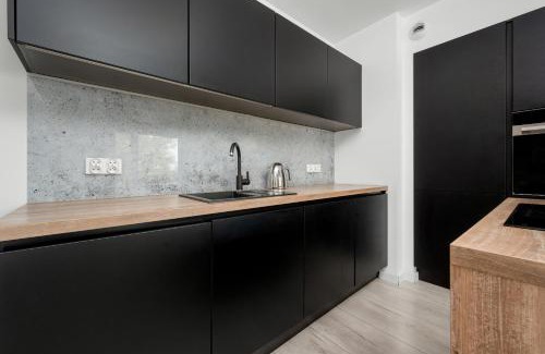 Psie Pole Apartment | Apartament Blisko Rzeki Tuż przy Porcie we Wrocławiu z Parkingiem by Noclegi Renters