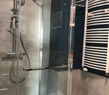 Koszalin Apartment | Apartament Holenderski z prywatnym miejscem postojowym w garazu