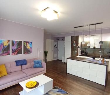 Osiedle Centrum Apartment | Apartament Rainbow z kominkiem