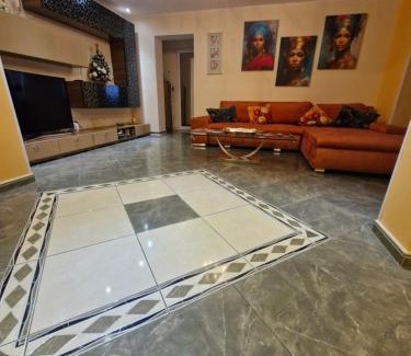 Onesti Apartment | Apartament Superb