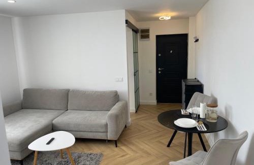 Sangeorz-Bai Apartment | APARTAMENT ULTRACENTRAL,PARCARE PRIVATA,WiFi
