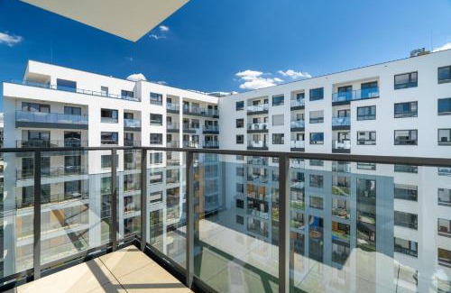 Grunwald Apartment | Apartament w Zielonej Okolicy Poznania z Parkingiem by Noclegi Renters