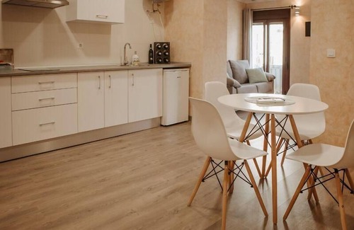 Valdepenas Apartment | Apartamento 1 dormitorio y 2 sofas cama Atlántica